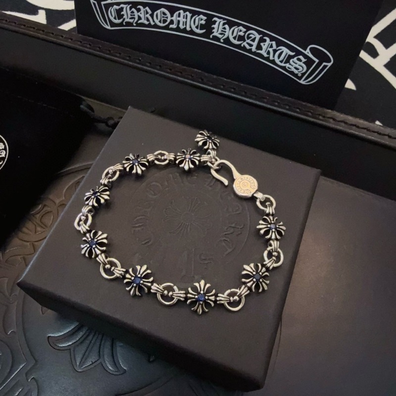 Ch*0me He**ts bracelets